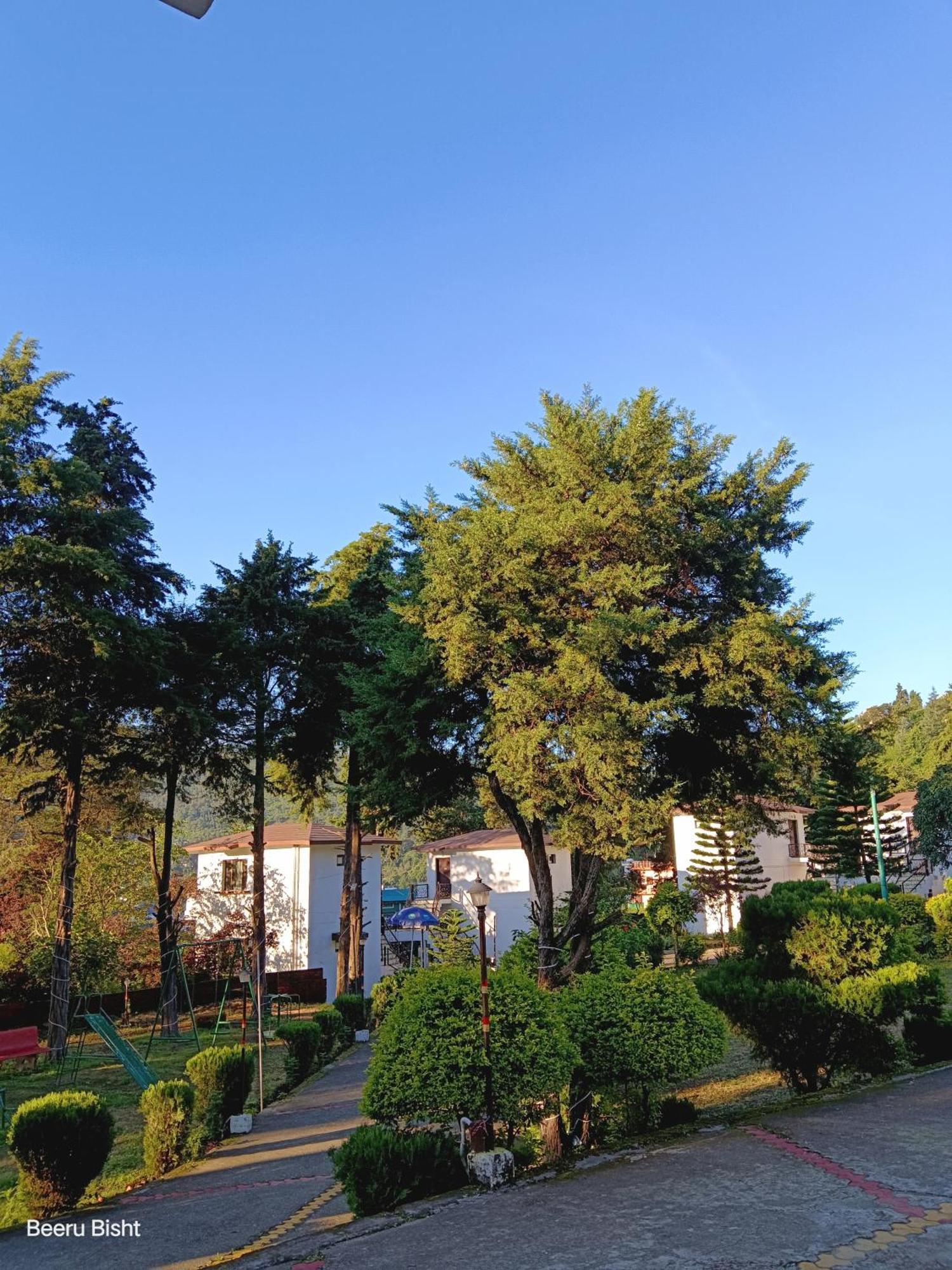 Shikha Resort Ewentbliz Bhīm Tāl エクステリア 写真