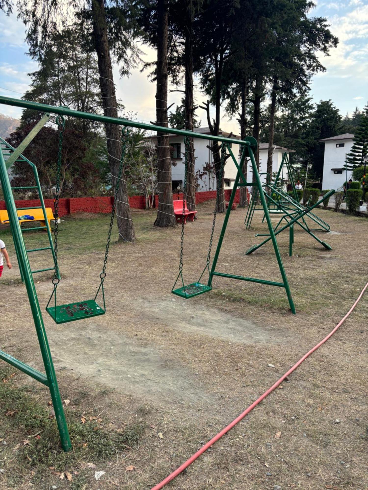 Shikha Resort Ewentbliz Bhīm Tāl エクステリア 写真